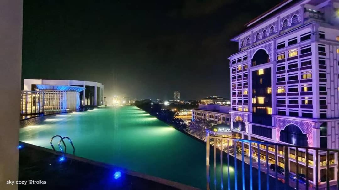 Sky Cozy Troika Residence, 1 Bedroom 4-6 Pax, 2 Bedrooms 6-8 Pax, Pool Vew, Sky & City View, Free Parking, Pool, Unlimited Wifi & Netflix Kota Bharu Ngoại thất bức ảnh