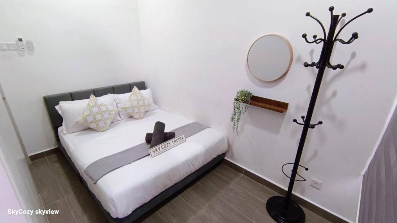 Sky Cozy Troika Residence, 1 Bedroom 4-6 Pax, 2 Bedrooms 6-8 Pax, Pool Vew, Sky & City View, Free Parking, Pool, Unlimited Wifi & Netflix Kota Bharu Ngoại thất bức ảnh