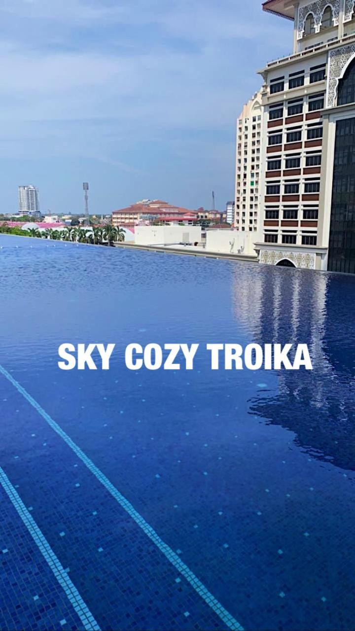 Sky Cozy Troika Residence, 1 Bedroom 4-6 Pax, 2 Bedrooms 6-8 Pax, Pool Vew, Sky & City View, Free Parking, Pool, Unlimited Wifi & Netflix Kota Bharu Ngoại thất bức ảnh