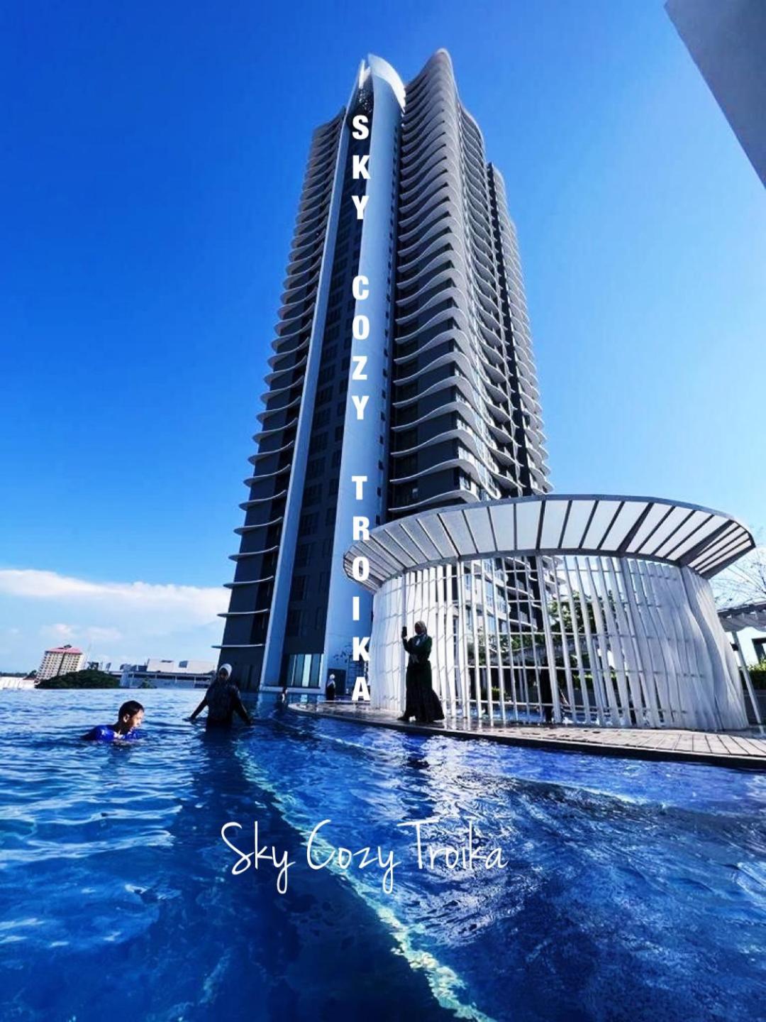 Sky Cozy Troika Residence, 1 Bedroom 4-6 Pax, 2 Bedrooms 6-8 Pax, Pool Vew, Sky & City View, Free Parking, Pool, Unlimited Wifi & Netflix Kota Bharu Ngoại thất bức ảnh